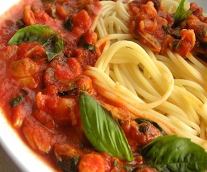 Спагетти с креветками в томатном соусе, Морепродукты