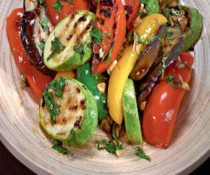 Запечённые овощи под мятно-чесночным соусом, Овощи и фрукты